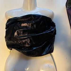 Beyouty Black Shiny Strapless Top